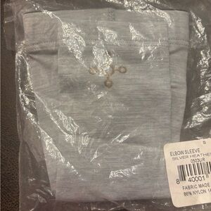 Tommie Cooper Silver Heather Elbow Sleeve Small